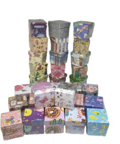 (1Pcs) Box Kado Cincin Uk 6