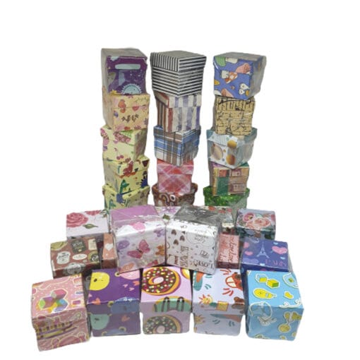 (1Pcs) Box Kado Cincin Uk 6