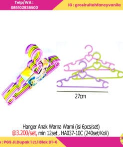 Hanger Anak Warna Warni